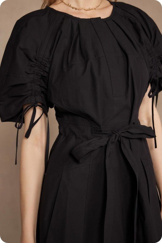 Aitana Vestido Mini Plisado con Detalle Fruncido - Betsy Clothing Store