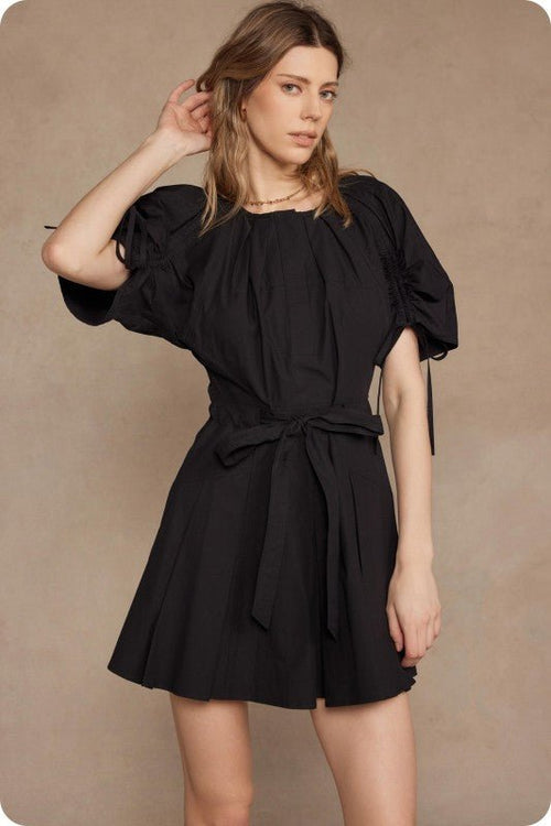 Aitana Vestido Mini Plisado con Detalle Fruncido - Betsy Clothing Store