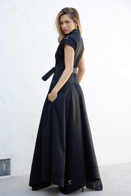 Amelia Vestido Corto con Encaje y Cinturón - Betsy Clothing Store