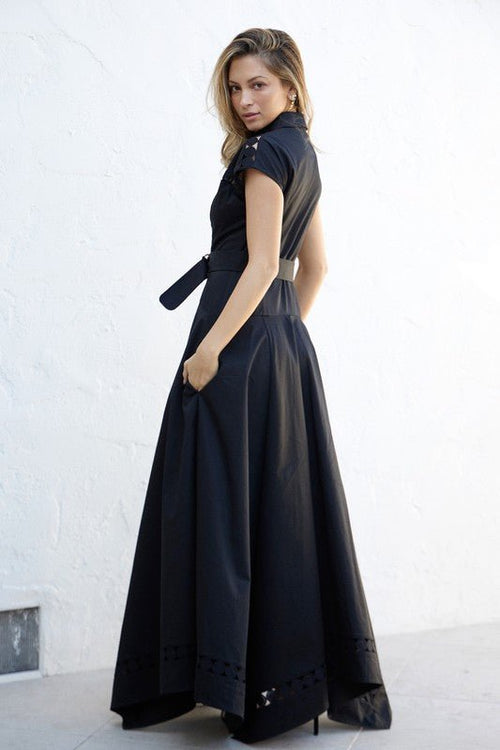 Amelia Vestido Corto con Encaje y Cinturón - Betsy Clothing Store