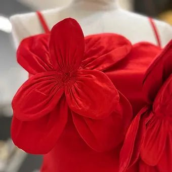 Blusa de Tirantes con Doble Flor en Relieve Gracia Brand - Betsy Clothing Store