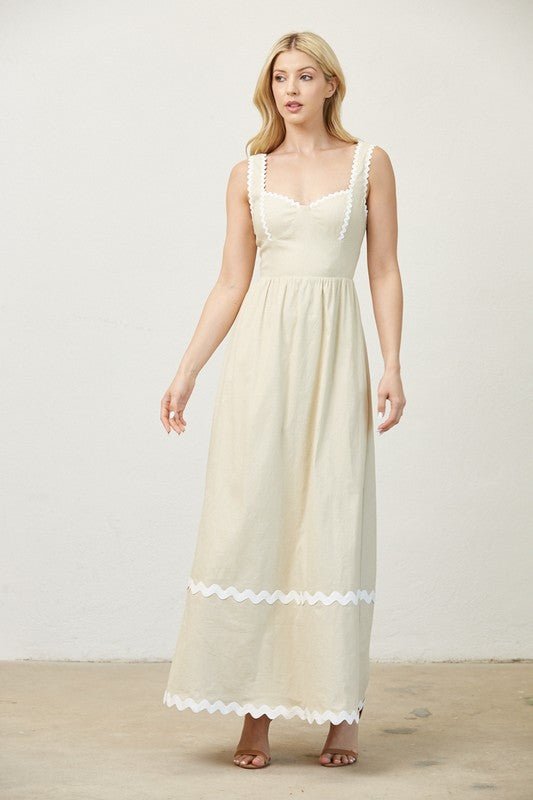Ester Vestido Maxi de Cuadros con Detalles Ondulados - Betsy Clothing Store