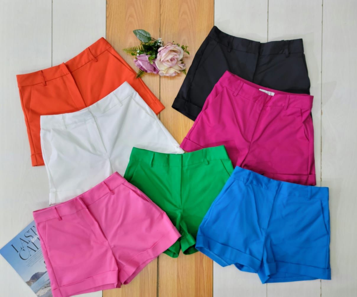 Giselle Simple Shorts - Betsy Clothing Store