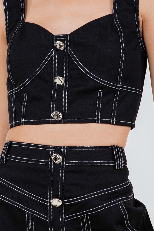 Kim Set Top y Falda Mini con Detalles de Botones y Bolsillos Frontales - Betsy Clothing Store