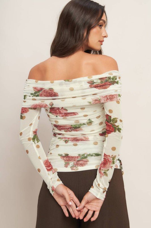 Top Estampado de Mesh con Hombros Descubiertos y Cuerpo Fruncido - Betsy Clothing Store