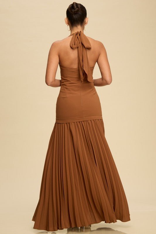 Vestido Delilah Halter - Betsy Clothing Store