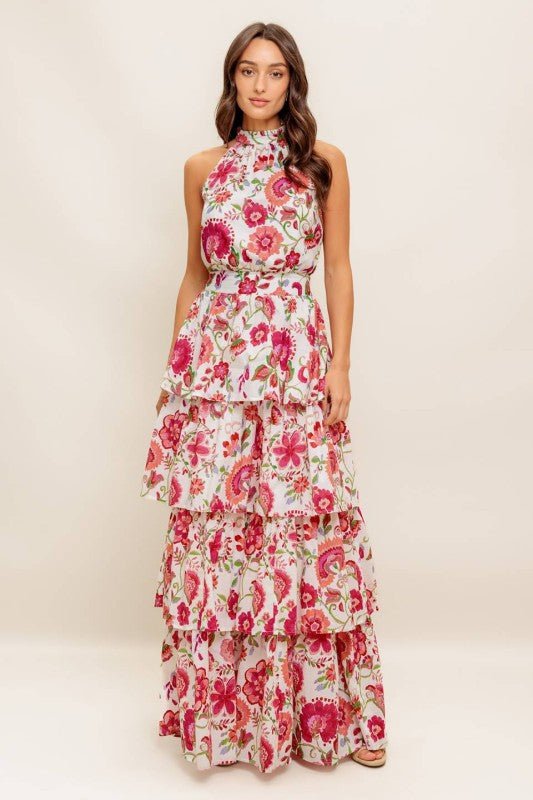 Vestido Maxi Estampado con Escote Halter y Falda en Capas - Betsy Clothing Store